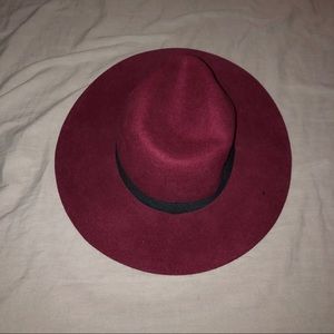3 for $10 💕 Burgundy Hat